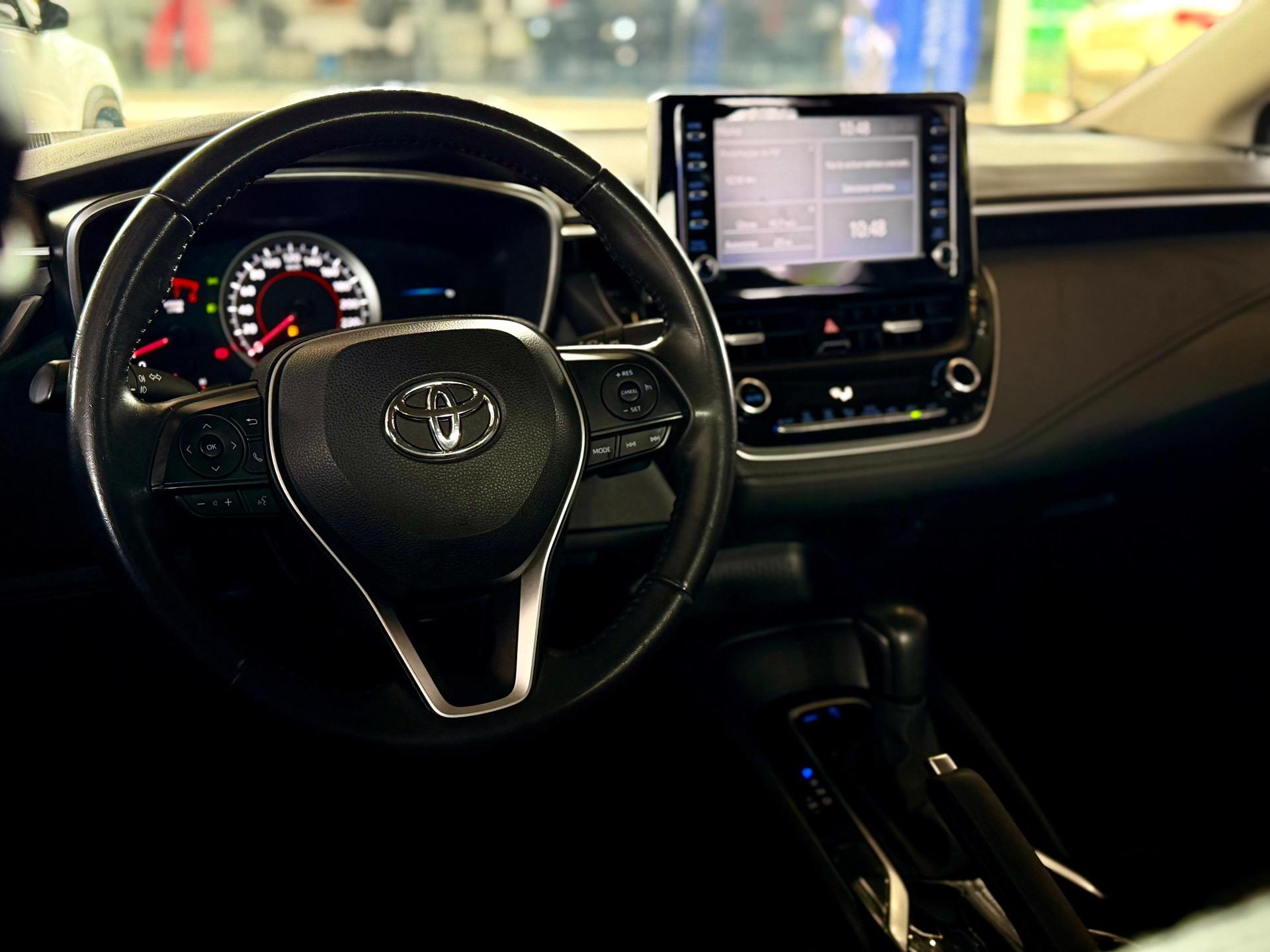 TOYOTA Corolla - Foto