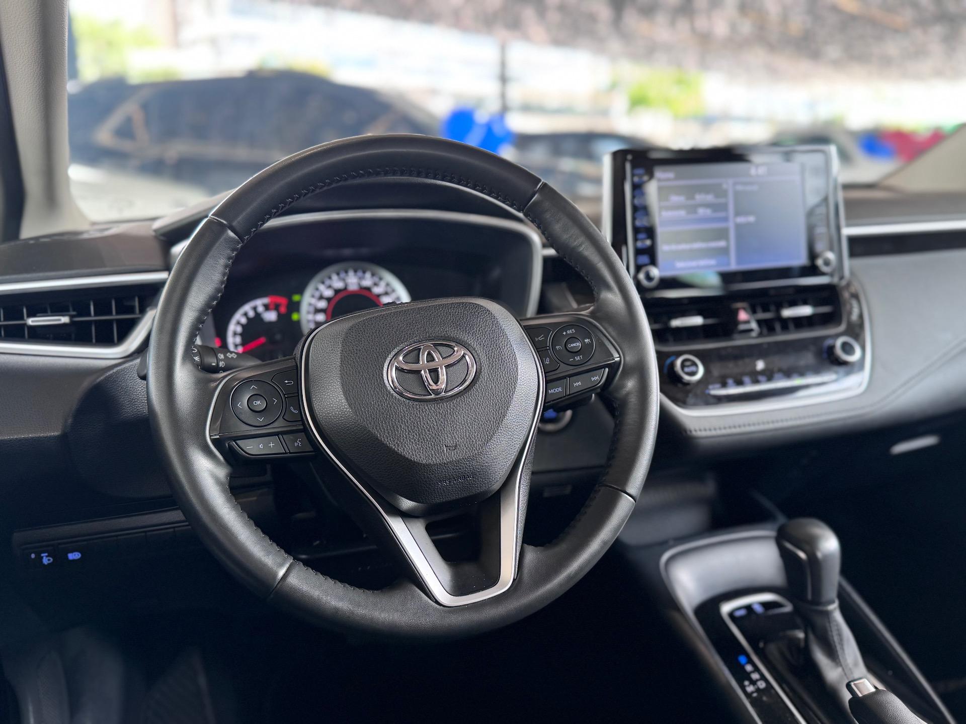 TOYOTA Corolla - Foto