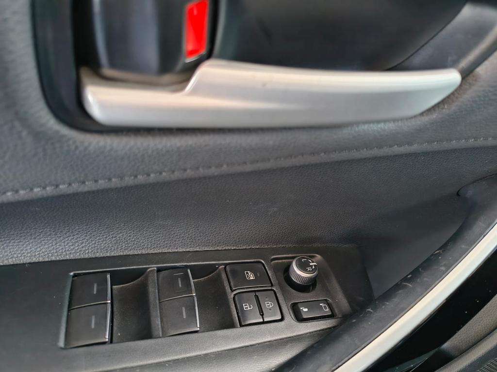 TOYOTA Corolla - Foto