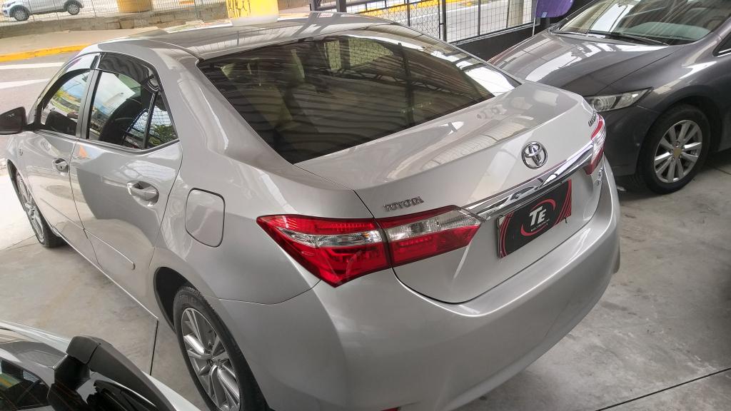 TOYOTA Corolla - Foto