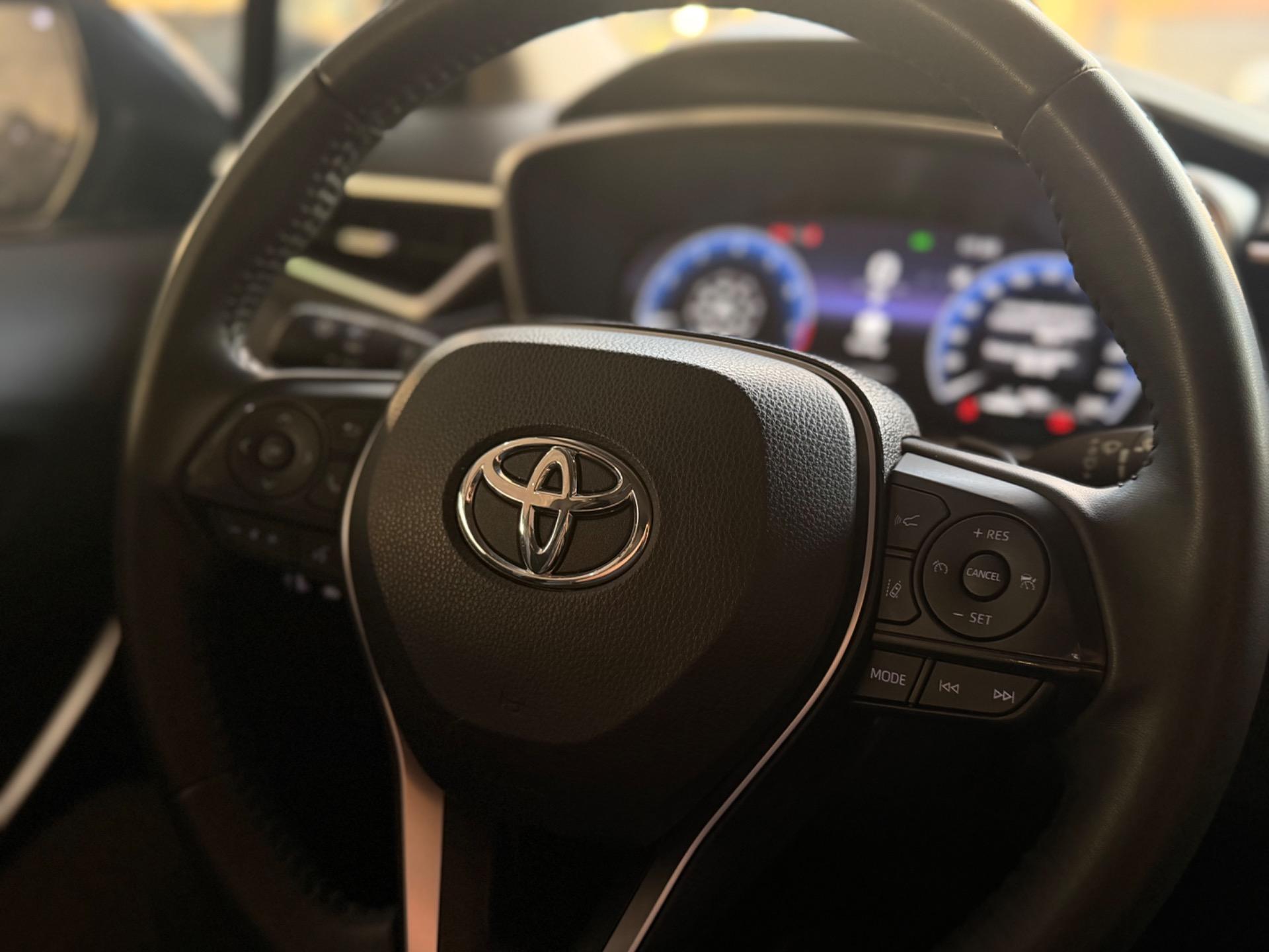 TOYOTA Corolla - Foto