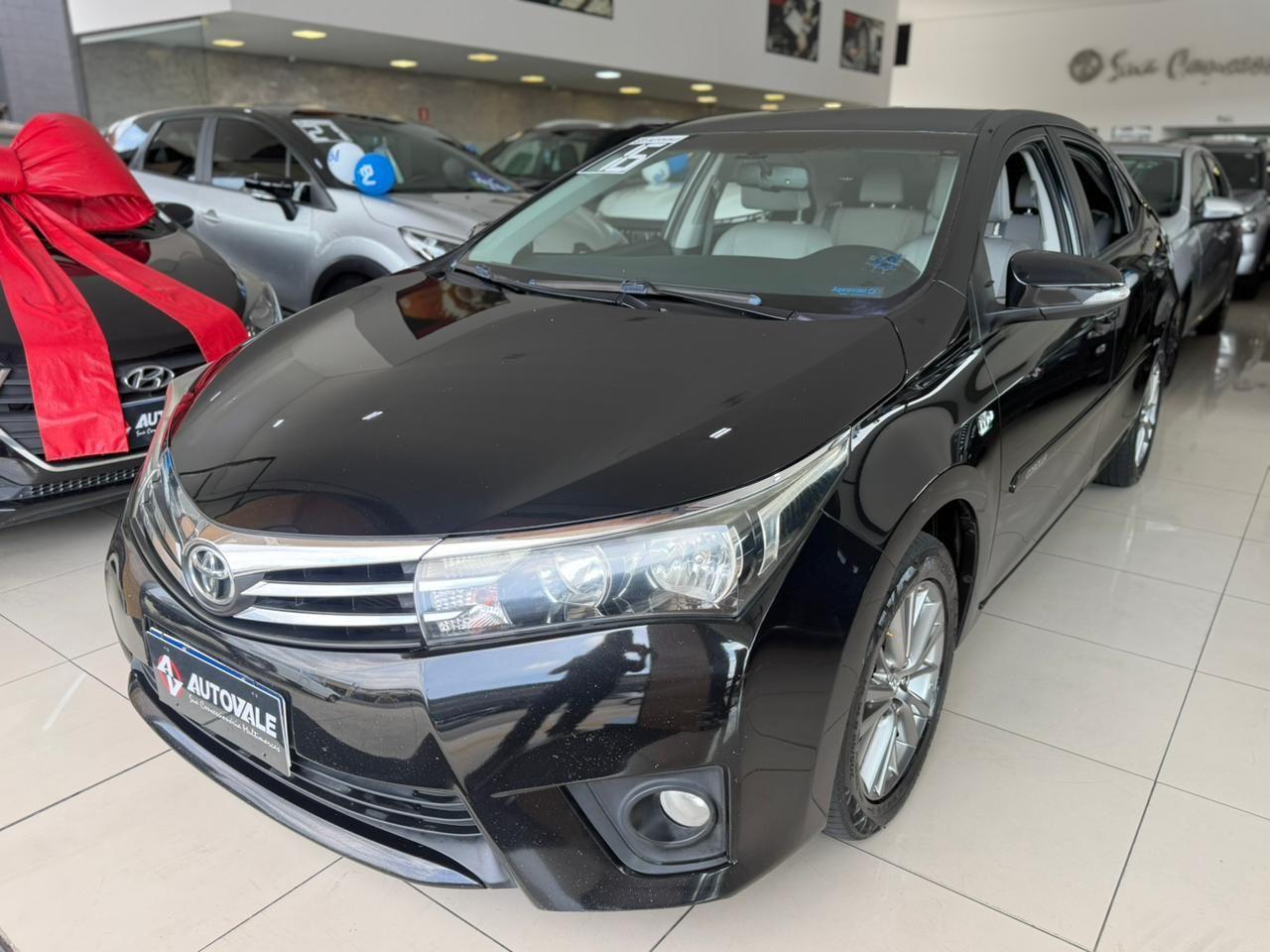 TOYOTA Corolla - Foto