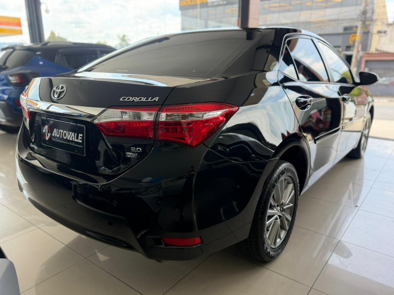 TOYOTA Corolla - Foto