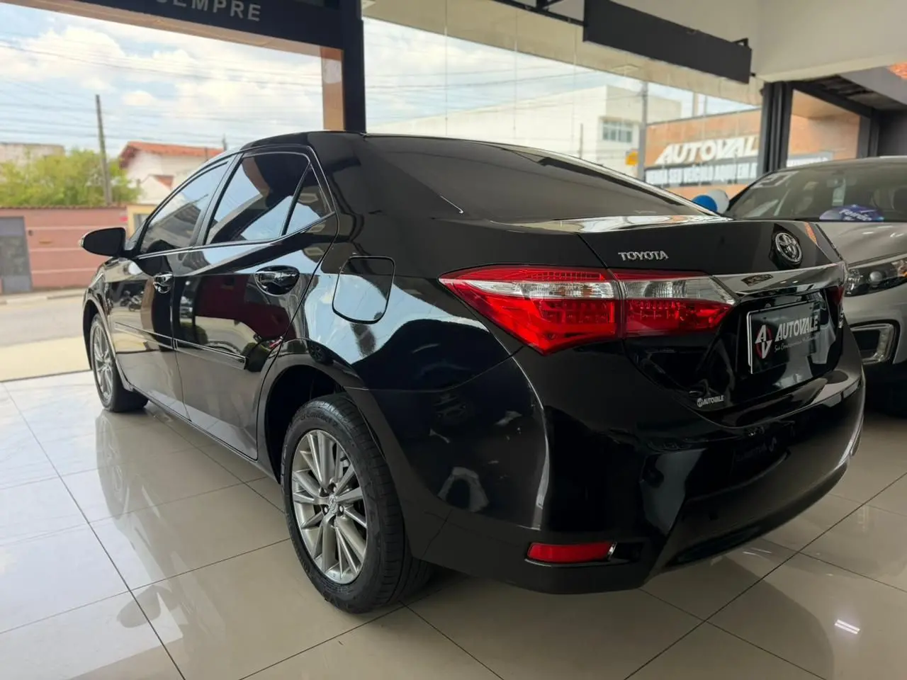 TOYOTA Corolla - Foto