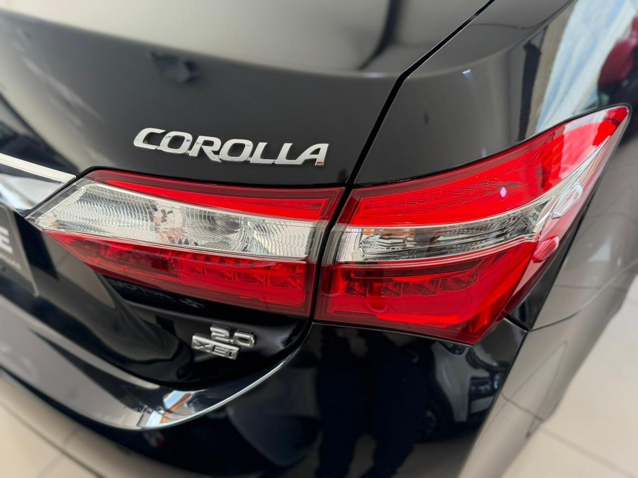 TOYOTA Corolla - Foto