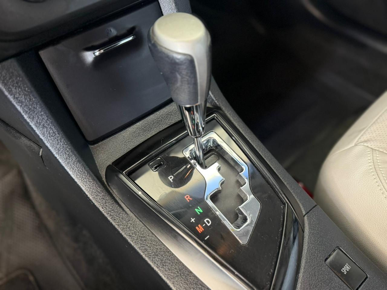 TOYOTA Corolla - Foto