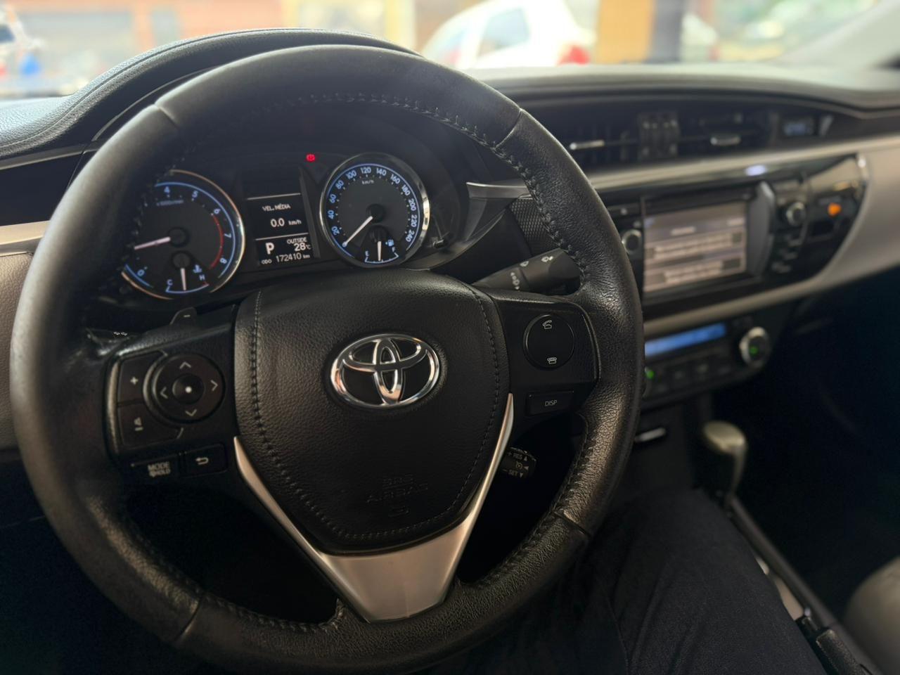 TOYOTA Corolla - Foto