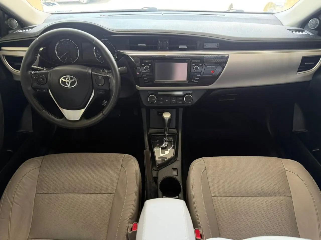 TOYOTA Corolla - Foto