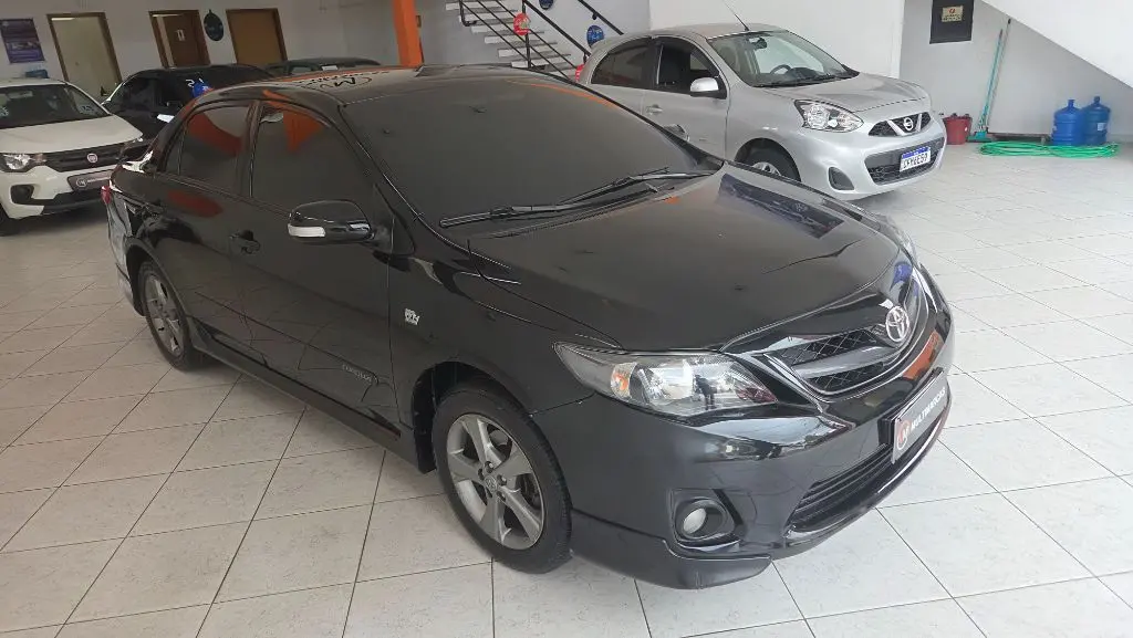 TOYOTA Corolla - Foto