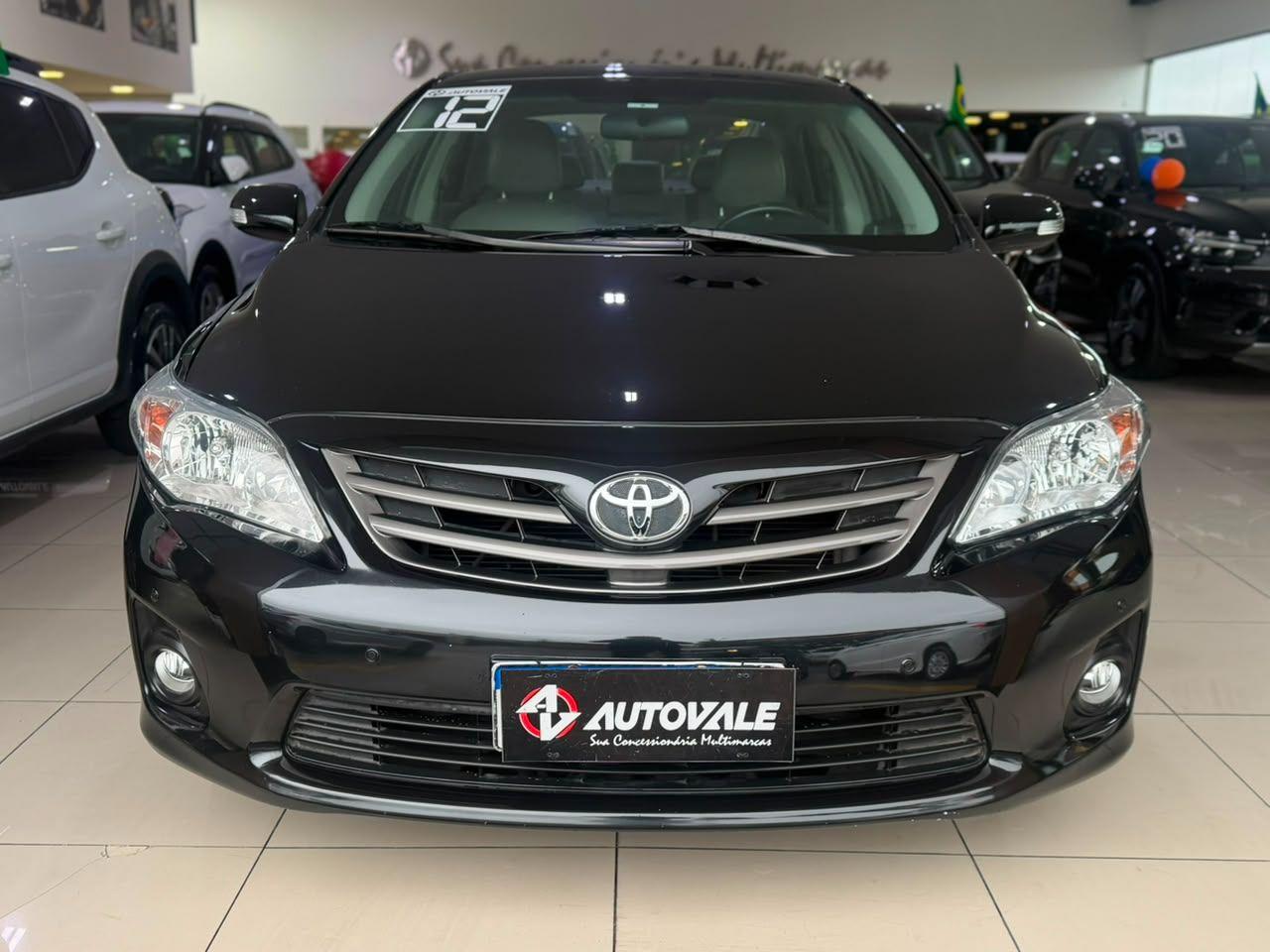 TOYOTA Corolla - Foto