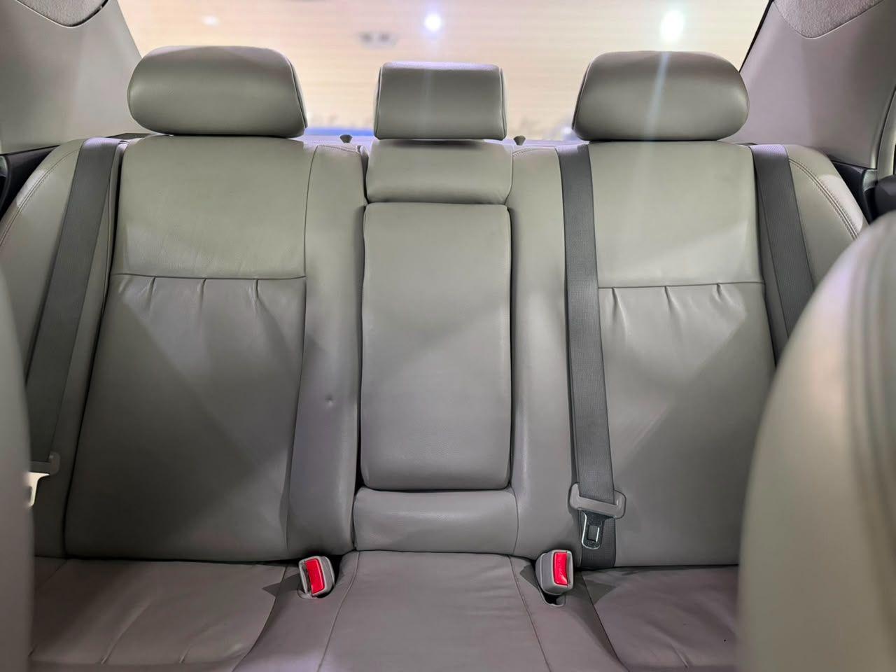 TOYOTA Corolla - Foto