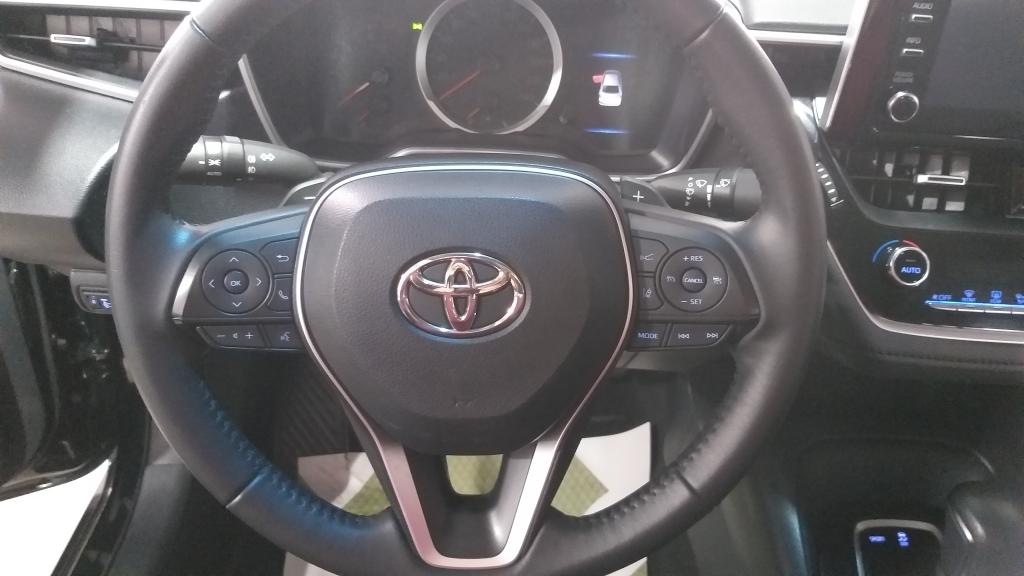 TOYOTA Corolla - Foto