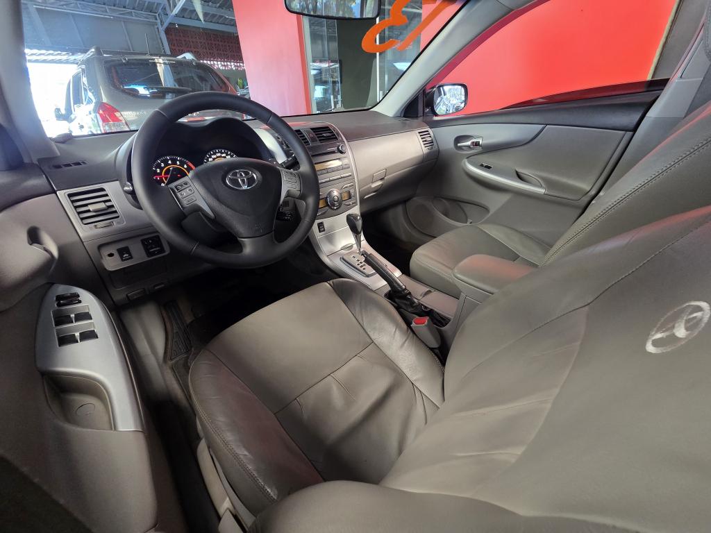 TOYOTA Corolla - Foto