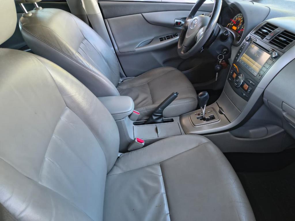 TOYOTA Corolla - Foto