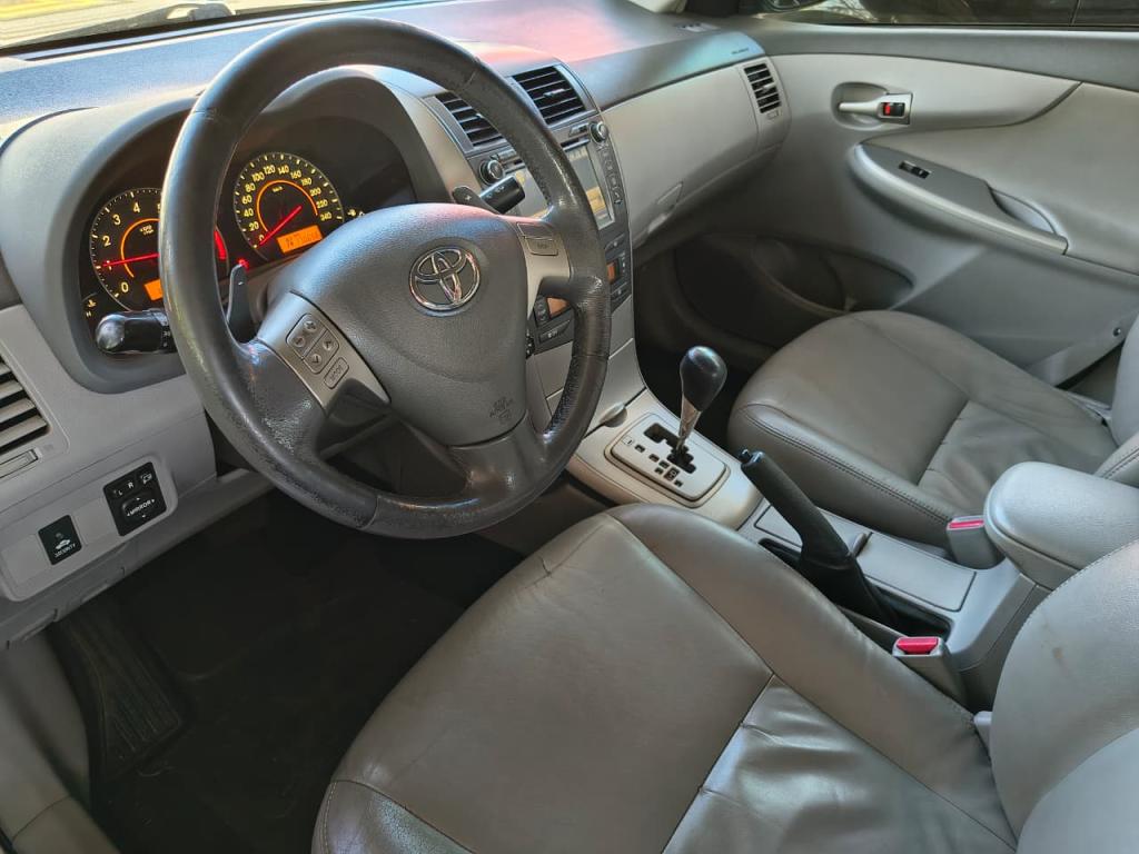TOYOTA Corolla - Foto