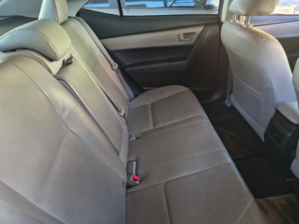 TOYOTA Corolla - Foto