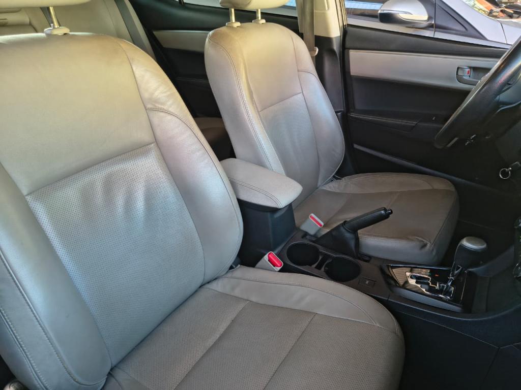 TOYOTA Corolla - Foto