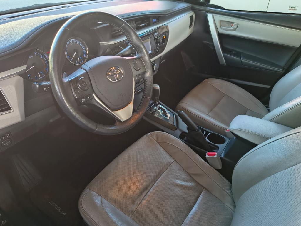 TOYOTA Corolla - Foto