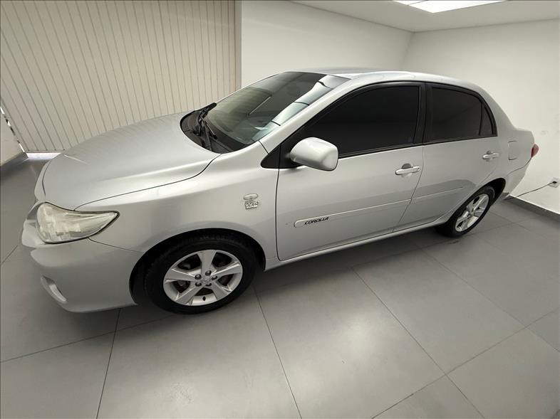 TOYOTA Corolla - Foto