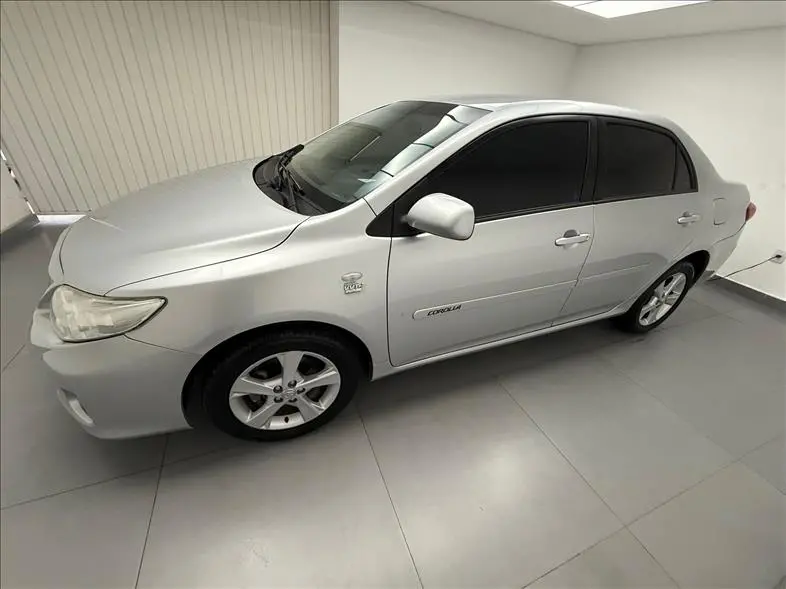 TOYOTA Corolla - Foto