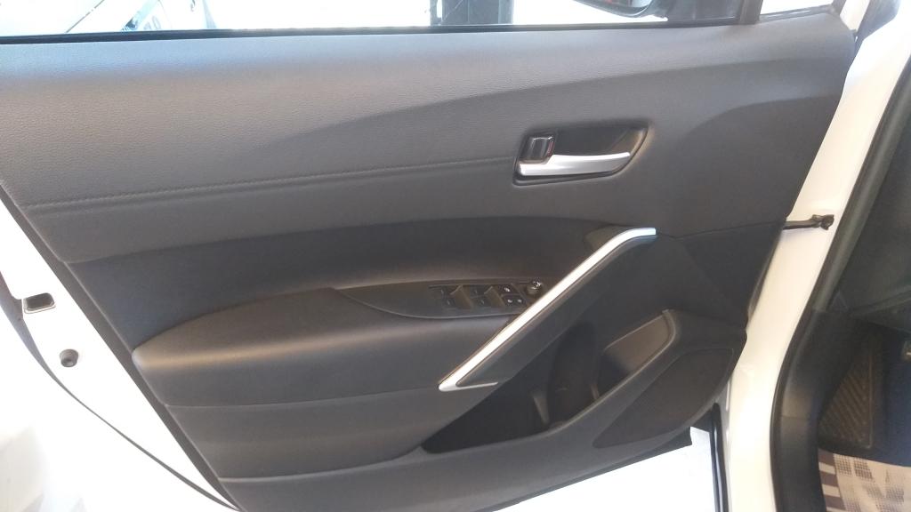 TOYOTA Corolla Cross - Foto