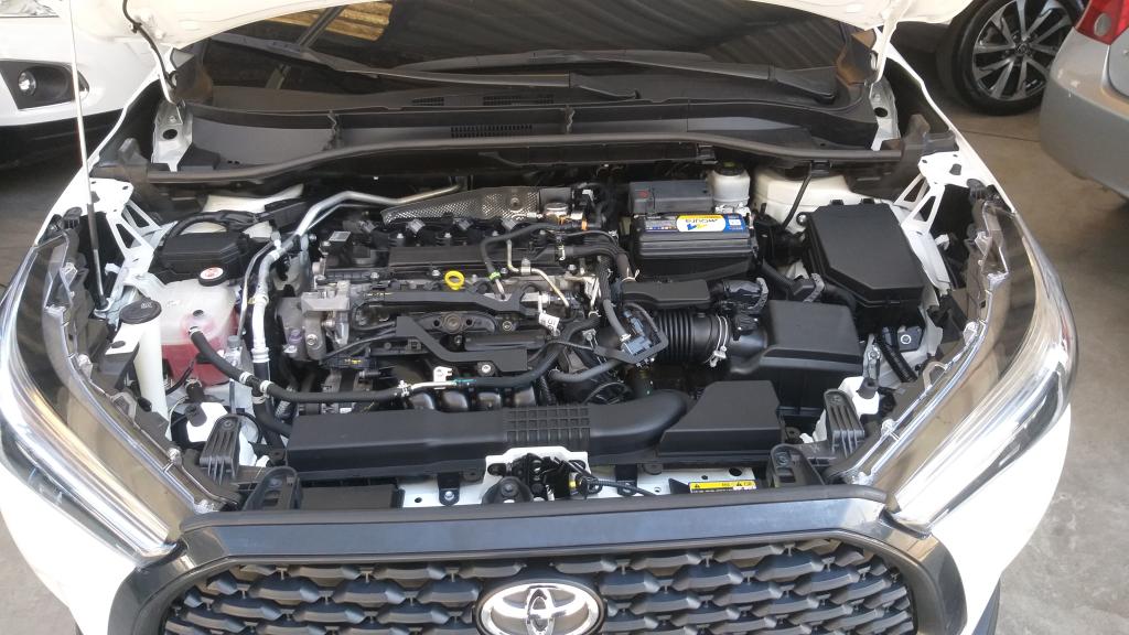 TOYOTA Corolla Cross - Foto