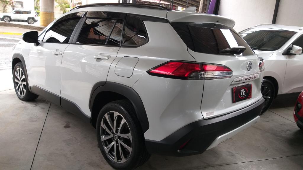 TOYOTA Corolla Cross - Foto