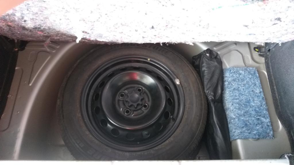 TOYOTA Etios Hatch - Foto