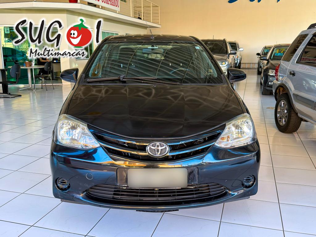 TOYOTA Etios Sedan
