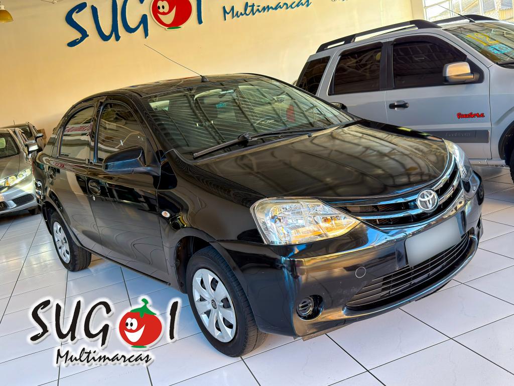 TOYOTA Etios Sedan - Foto