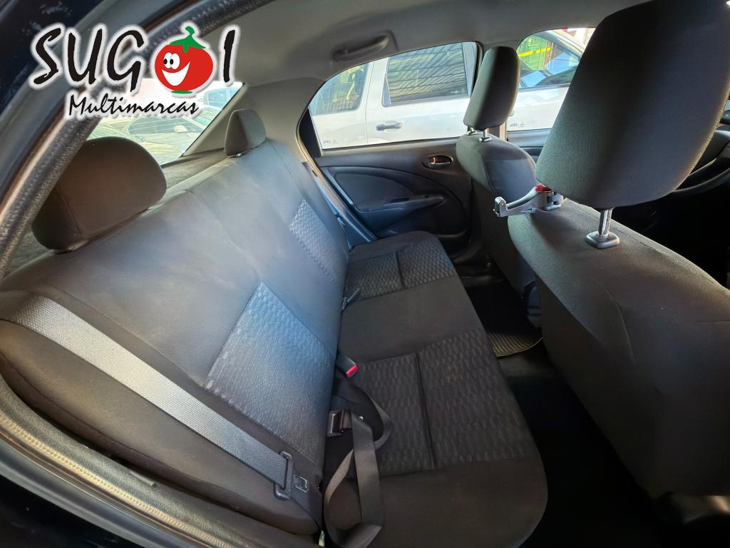 TOYOTA Etios Sedan - Foto