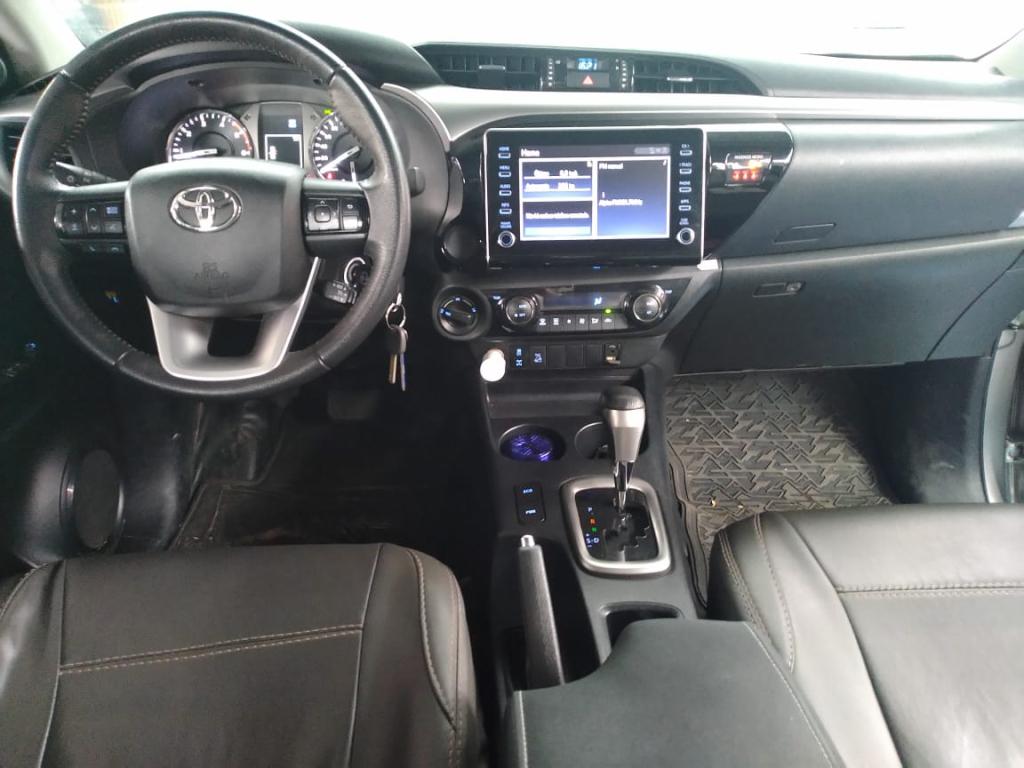 TOYOTA Hilux Caminhonete - Foto