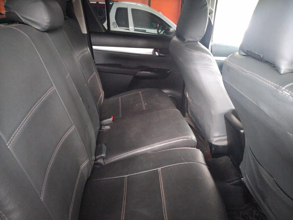 TOYOTA Hilux Caminhonete - Foto