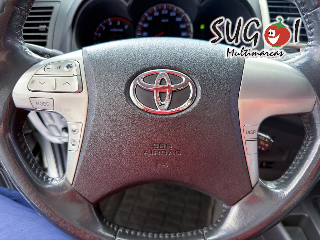 TOYOTA Hilux Caminhonete - Foto