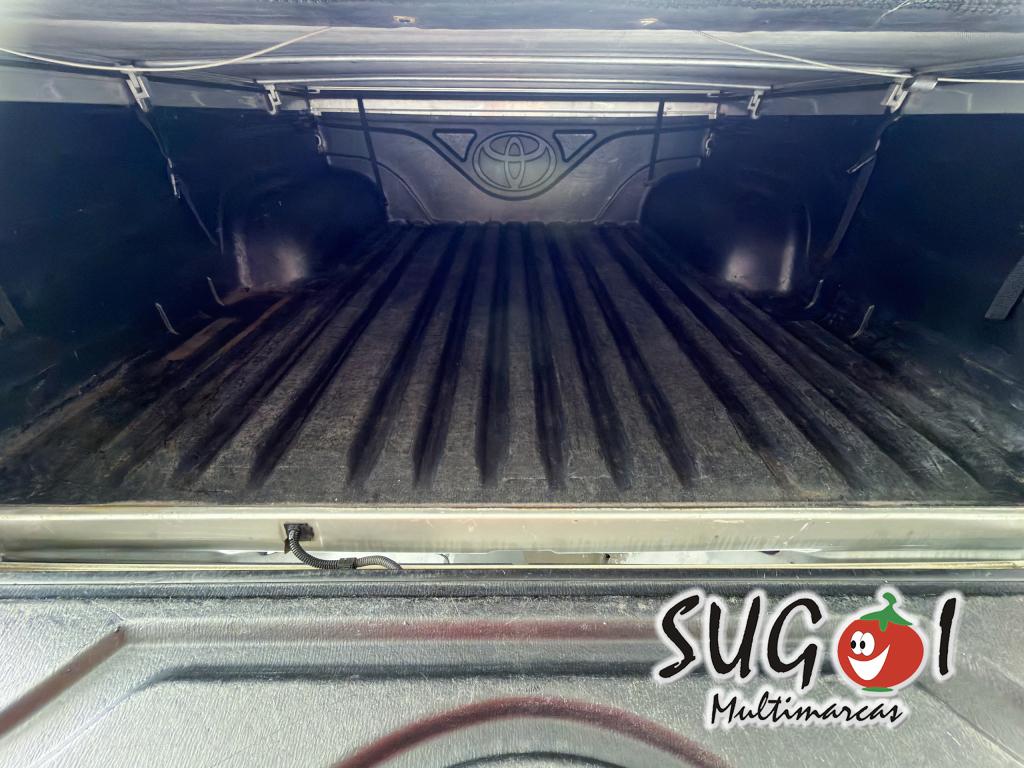 TOYOTA Hilux Caminhonete - Foto
