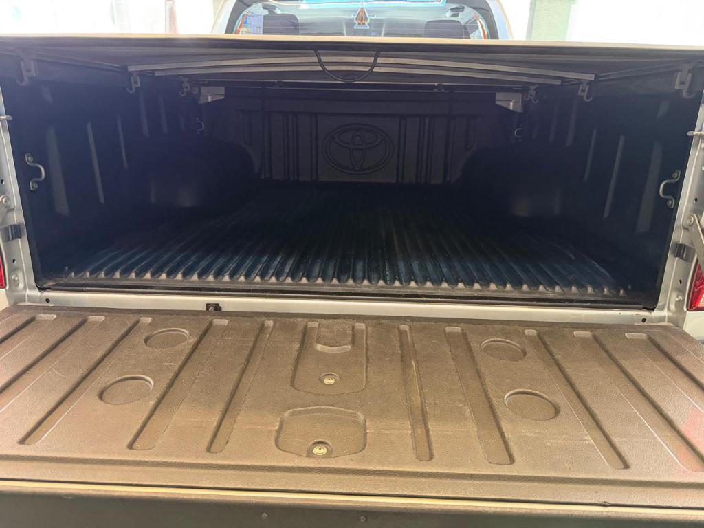 TOYOTA Hilux Caminhonete - Foto