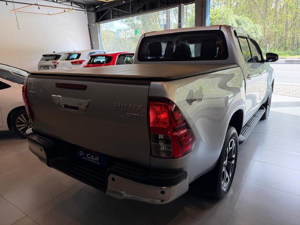 TOYOTA Hilux Caminhonete - Foto