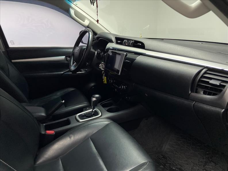 TOYOTA Hilux Caminhonete - Foto