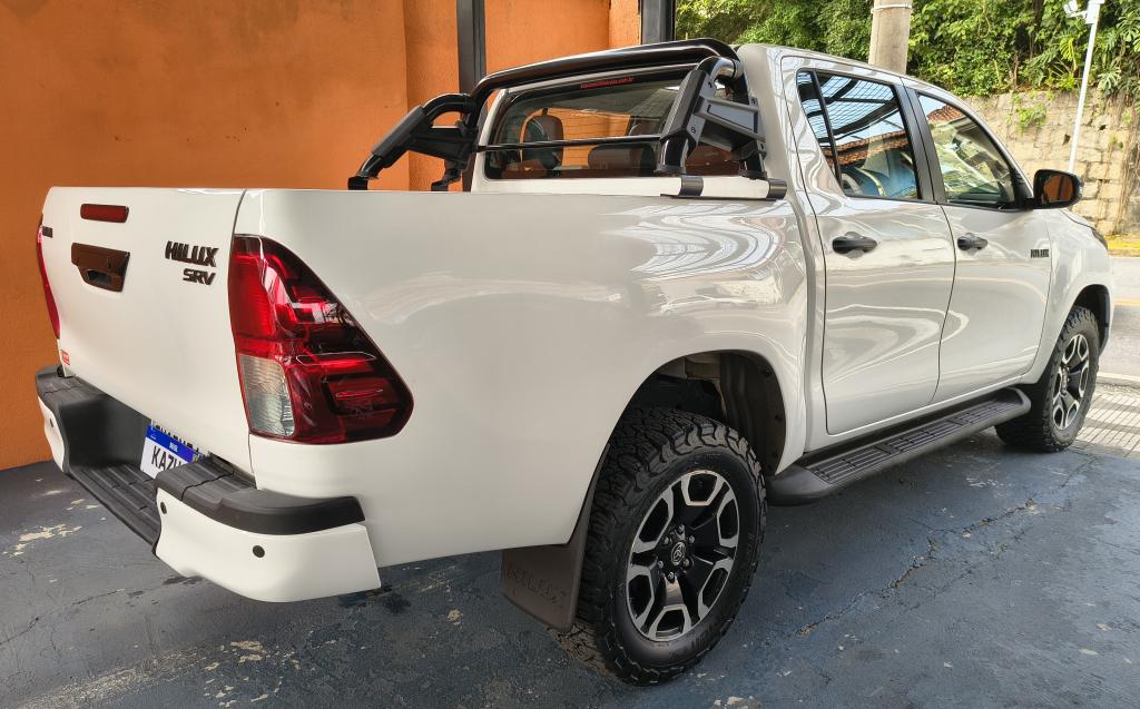 TOYOTA Hilux Caminhonete - Foto