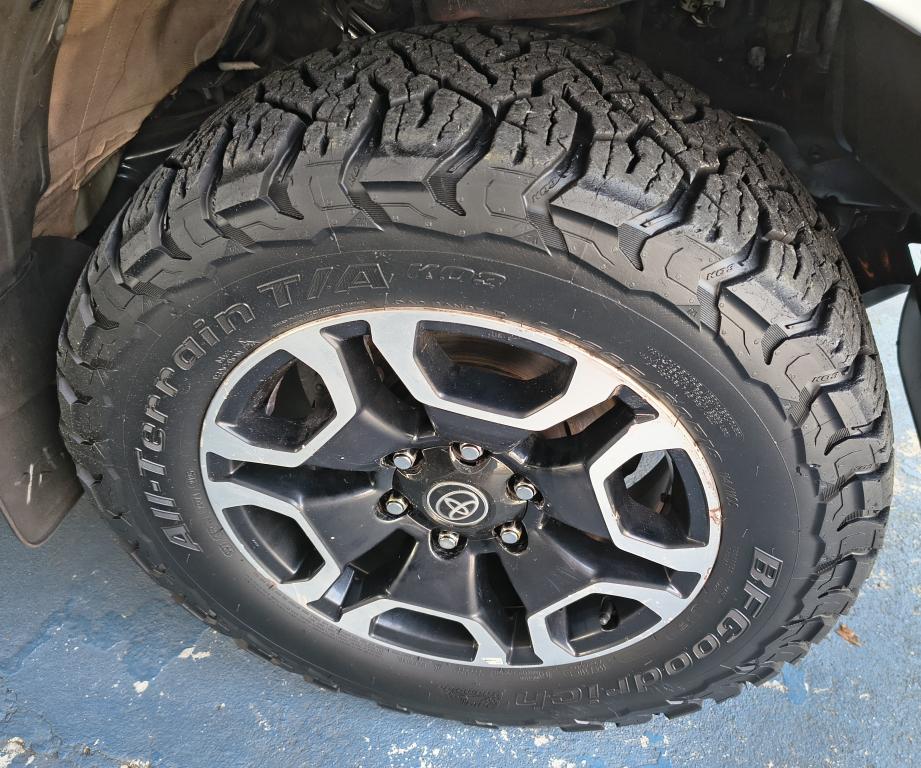 TOYOTA Hilux Caminhonete - Foto