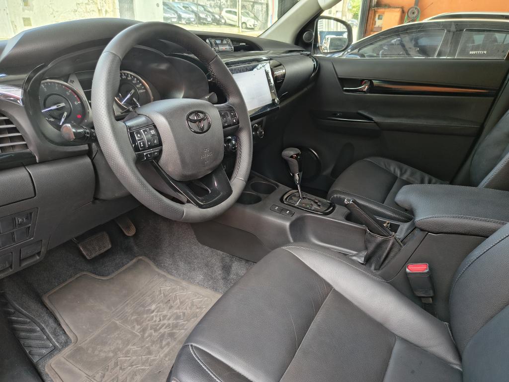 TOYOTA Hilux Caminhonete - Foto