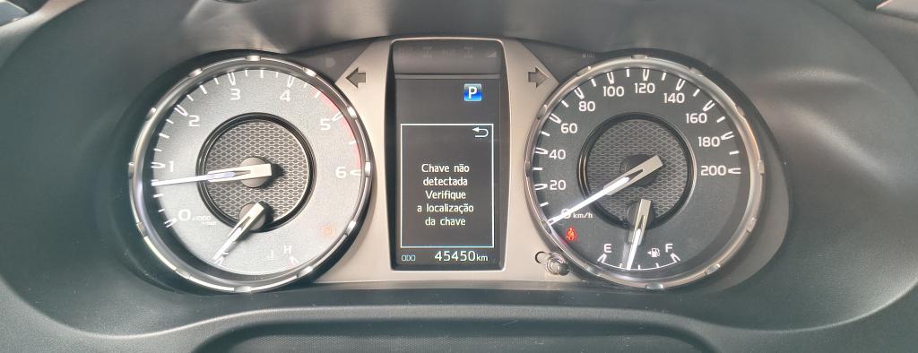 TOYOTA Hilux Caminhonete - Foto