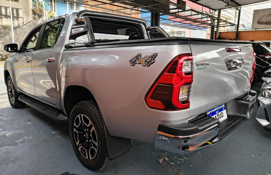 TOYOTA Hilux Caminhonete - Foto