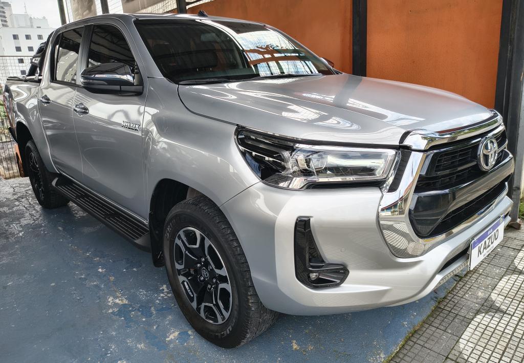 TOYOTA Hilux Caminhonete