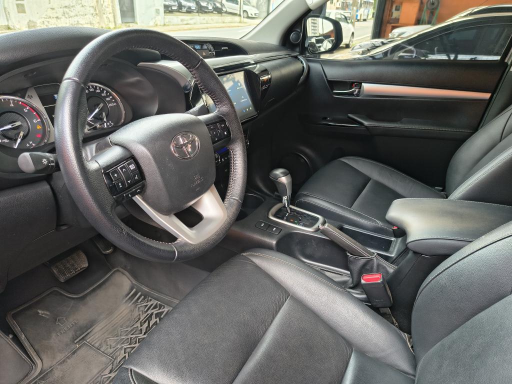 TOYOTA Hilux Caminhonete - Foto