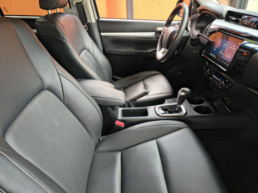 TOYOTA Hilux Caminhonete - Foto