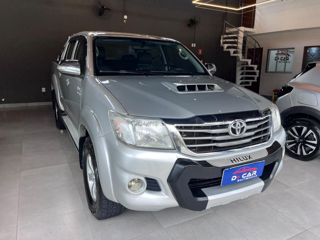 TOYOTA Hilux Caminhonete