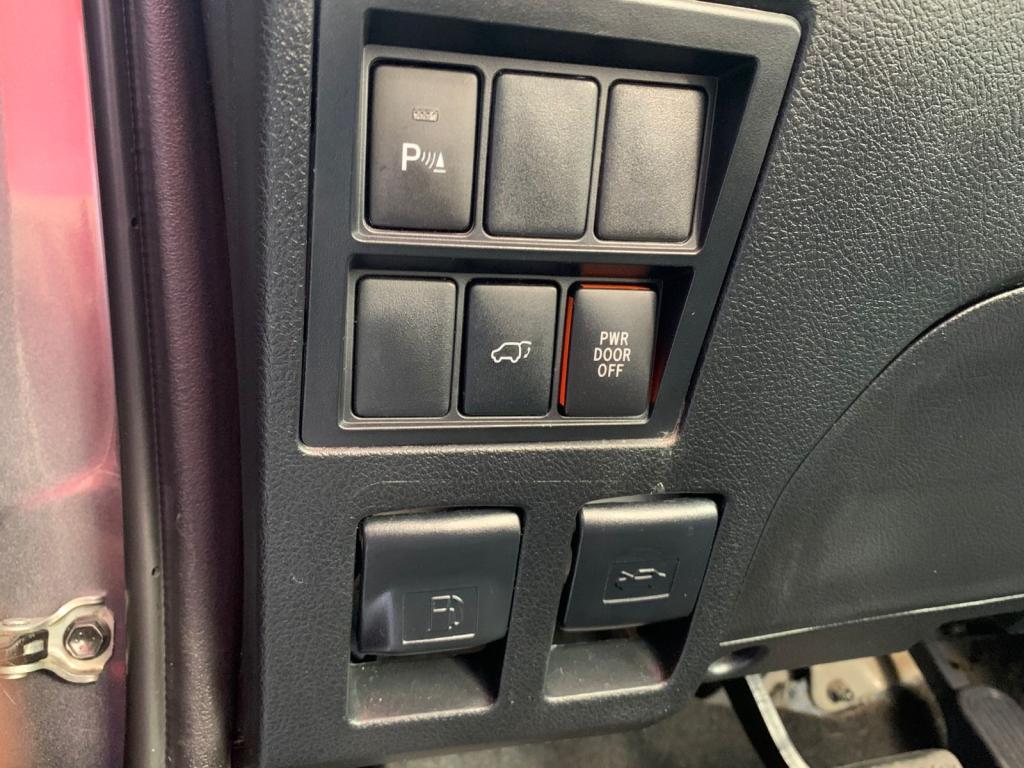 TOYOTA Hilux SW4 - Foto