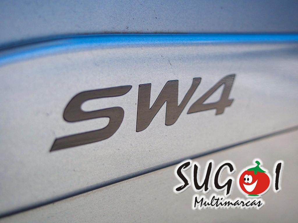 TOYOTA Hilux SW4 - Foto