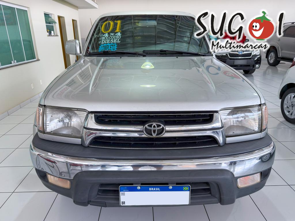 TOYOTA Hilux SW4 - Foto